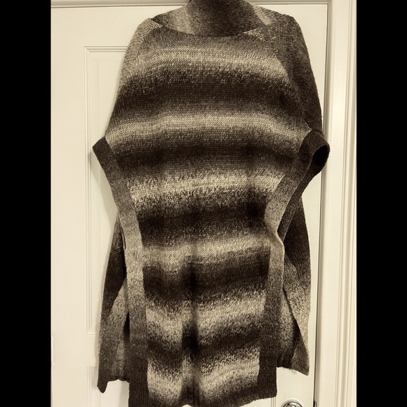EUC BCBG Poncho Cardigan - Picture 2 of 2